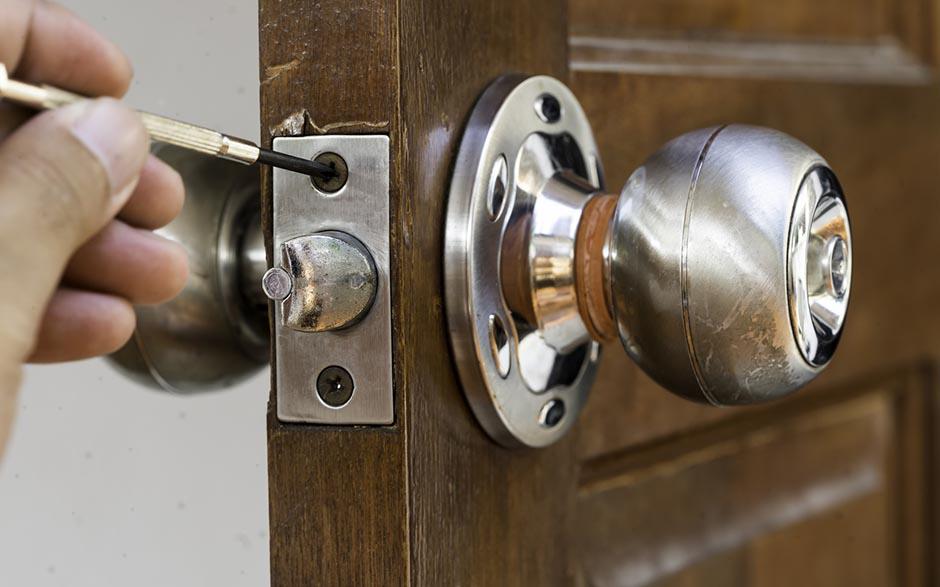 serrure porte Paris 12